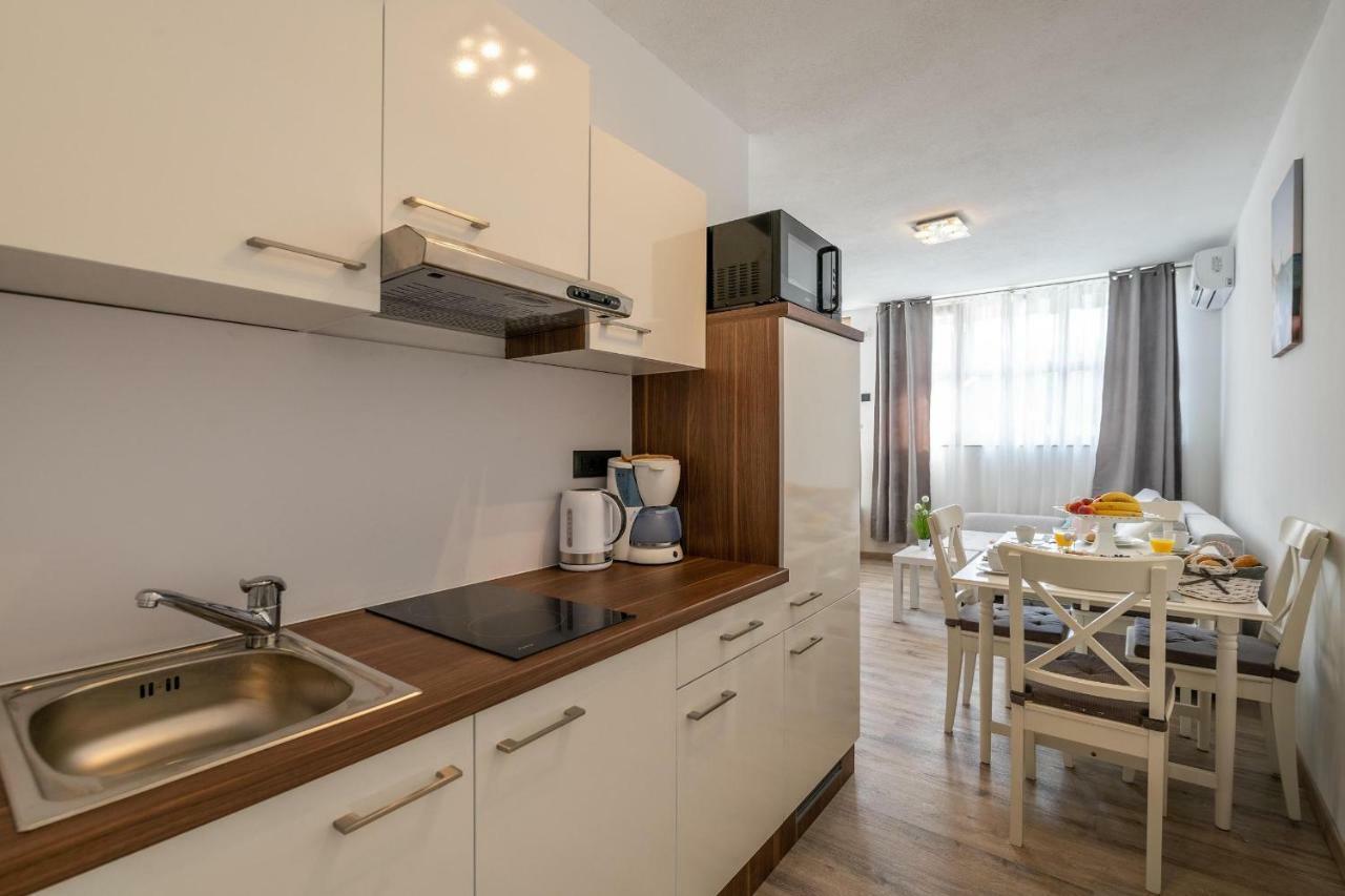 PUY Apartments Lovric מראה חיצוני תמונה