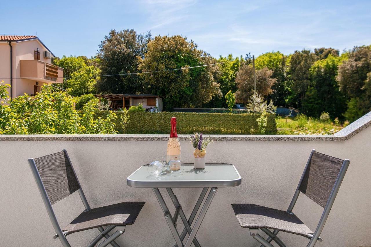 PUY Apartments Lovric מראה חיצוני תמונה