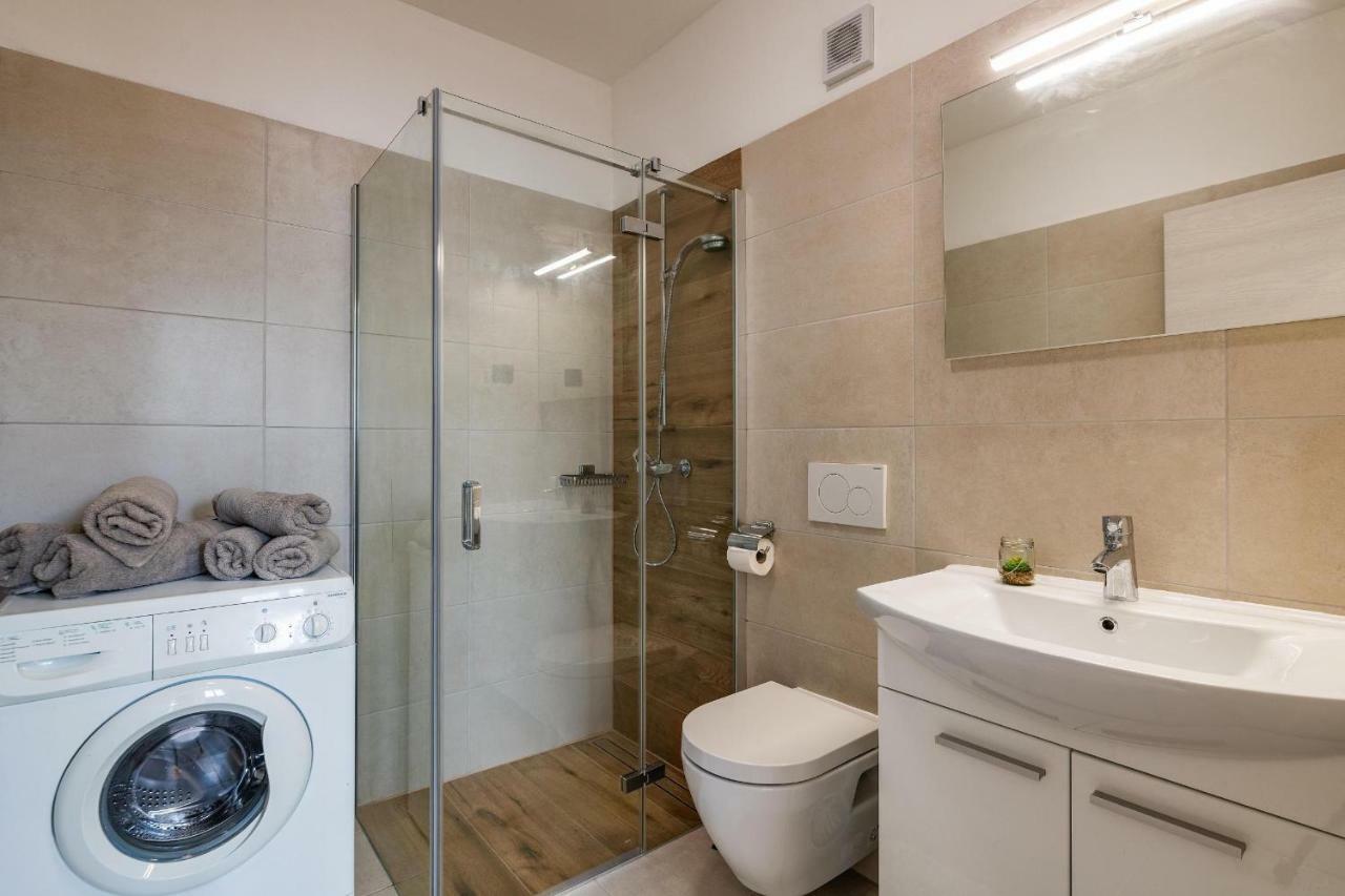 PUY Apartments Lovric מראה חיצוני תמונה