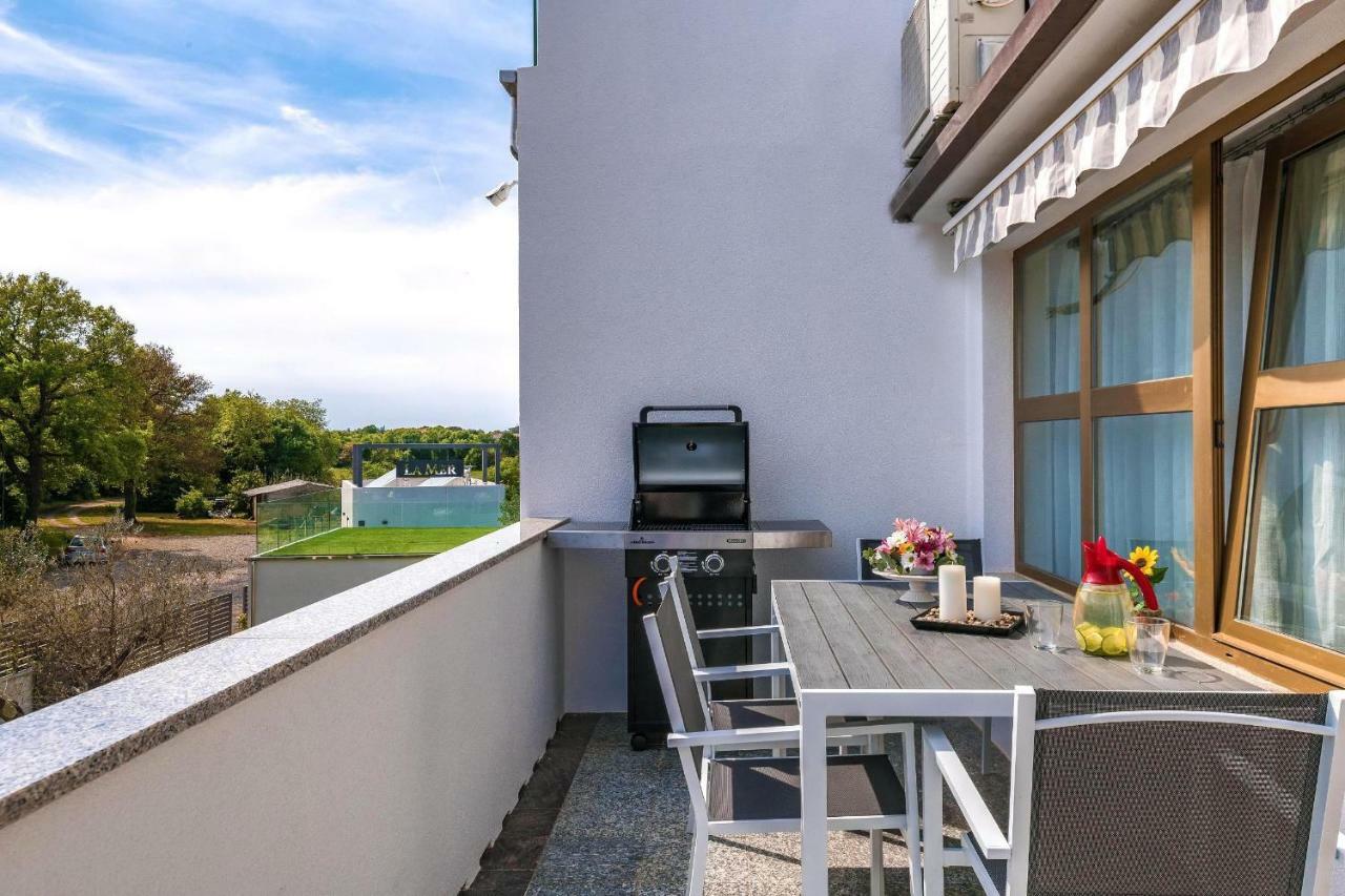PUY Apartments Lovric מראה חיצוני תמונה